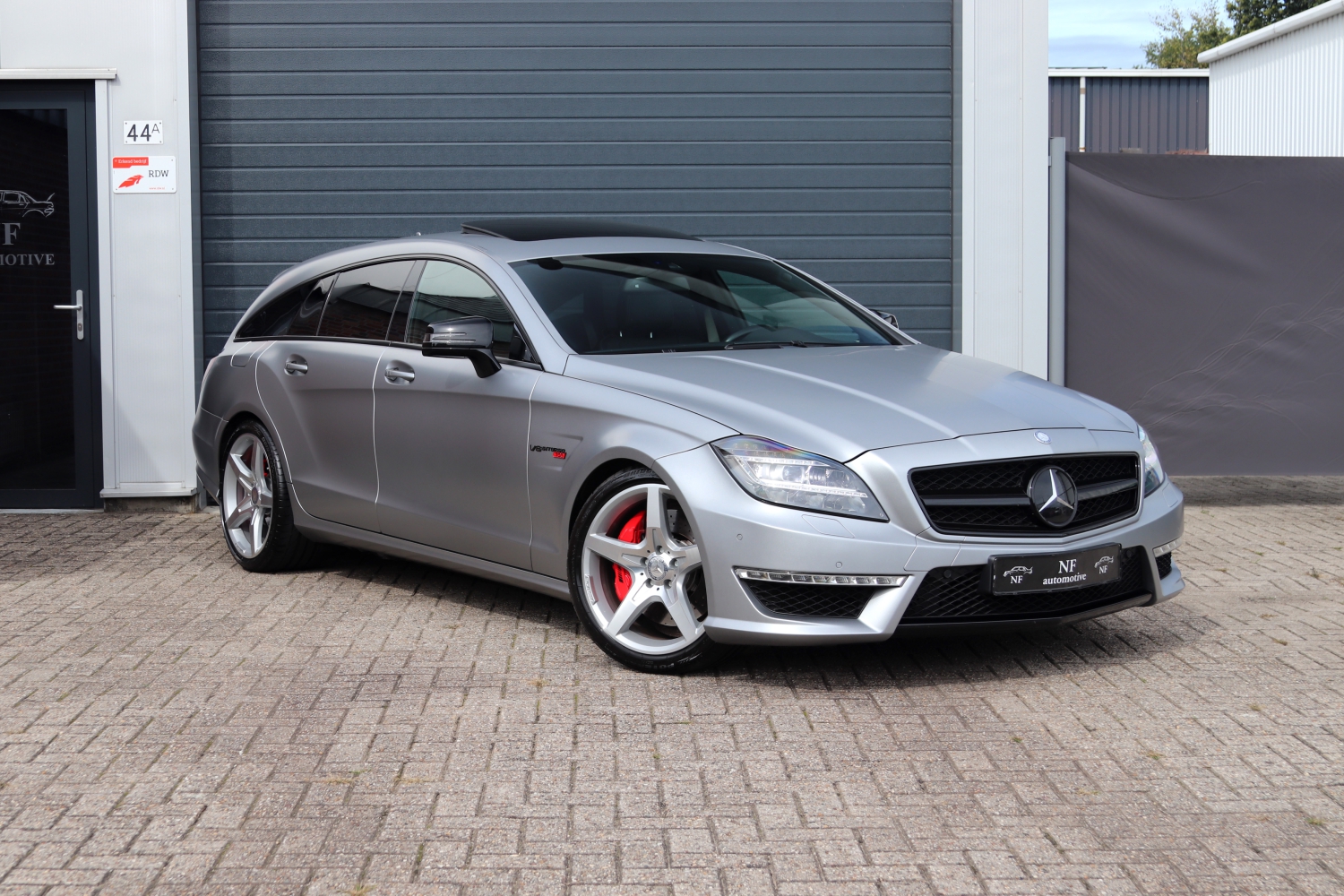 Mercedes-Benz-CLS63-AMG-SB-W218-2013-HBR08V-003.JPG