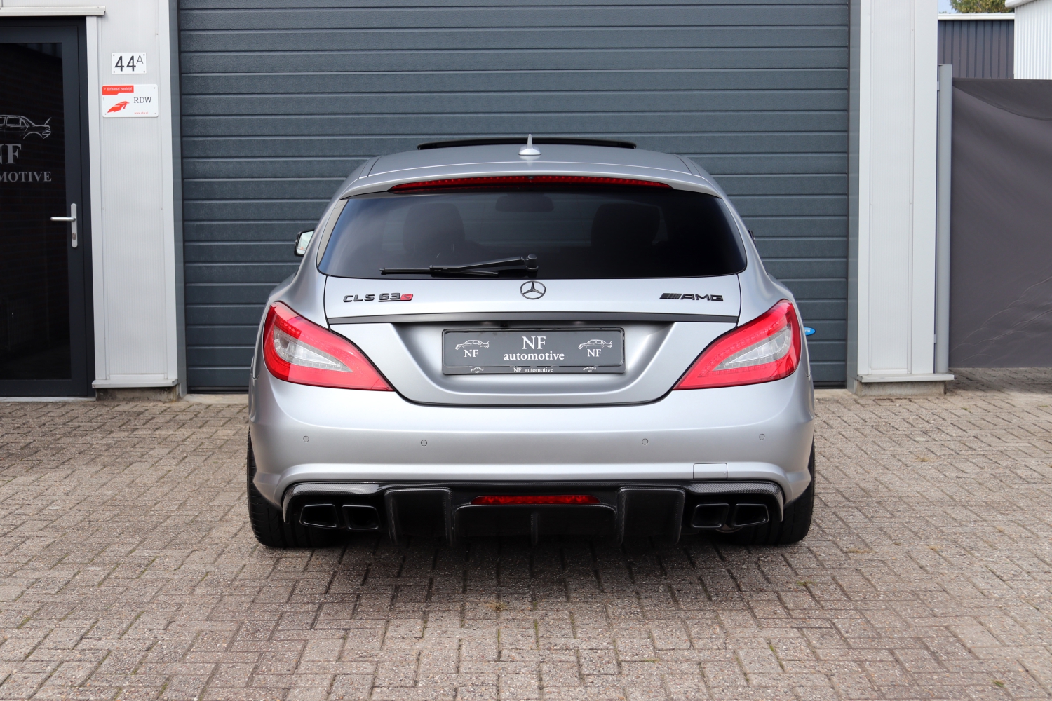 Mercedes-Benz-CLS63-AMG-SB-W218-2013-HBR08V-006.JPG