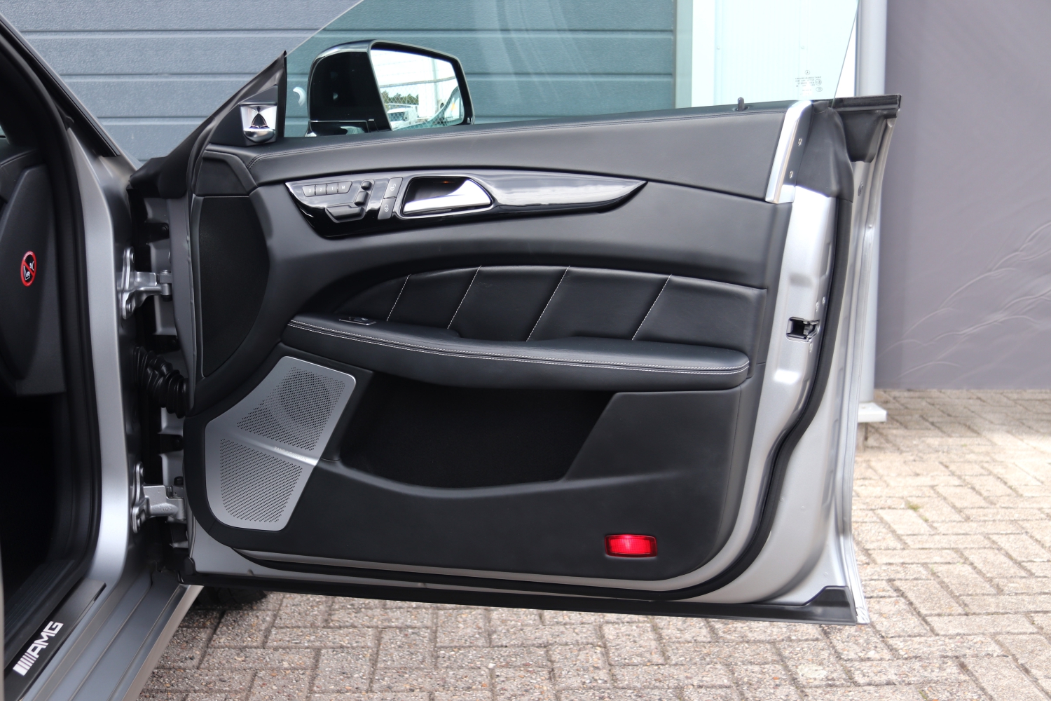 Mercedes-Benz-CLS63-AMG-SB-W218-2013-HBR08V-013.JPG