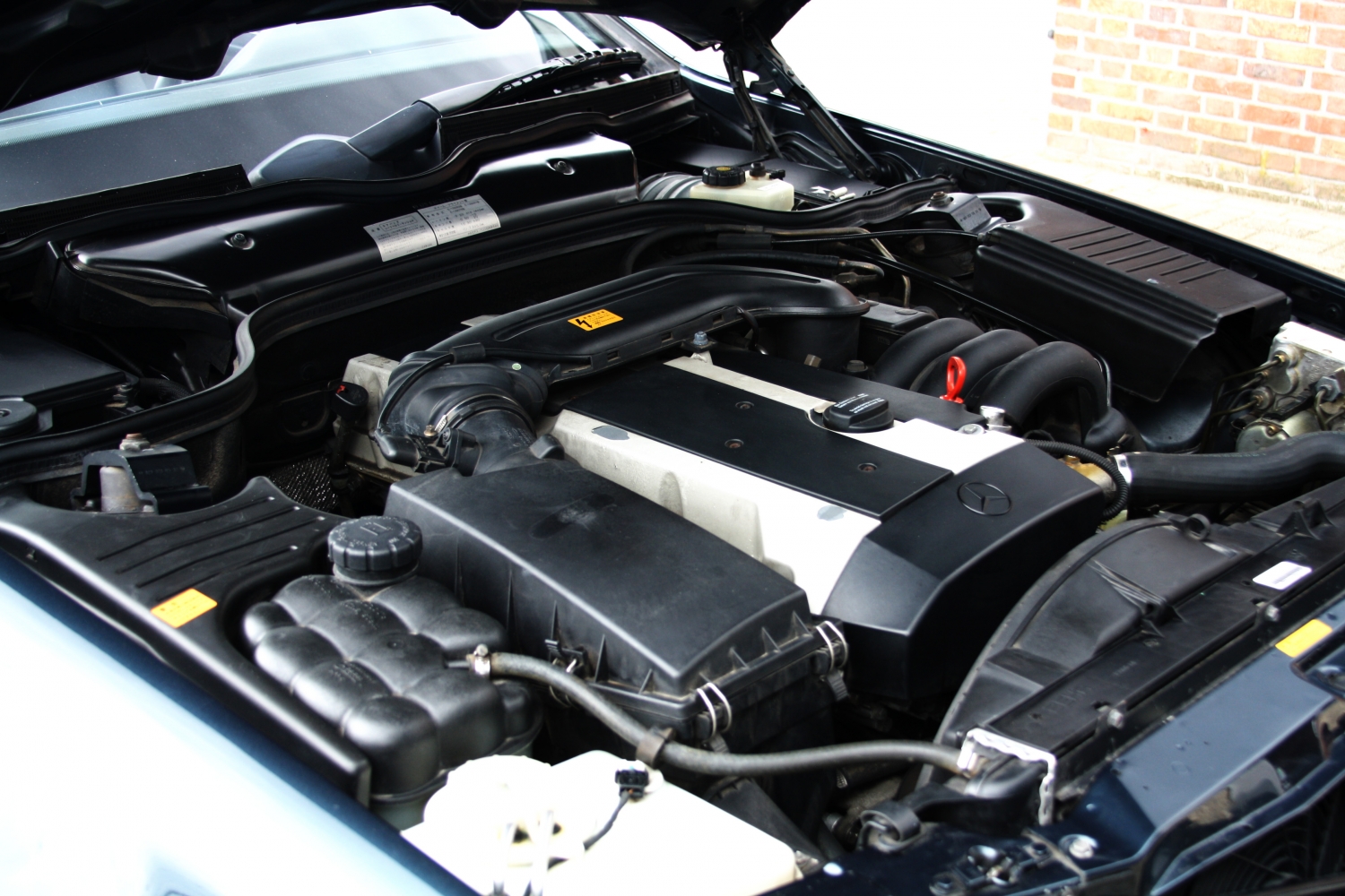 Mercedes-Benz-SL320-R129-1996-123.JPG