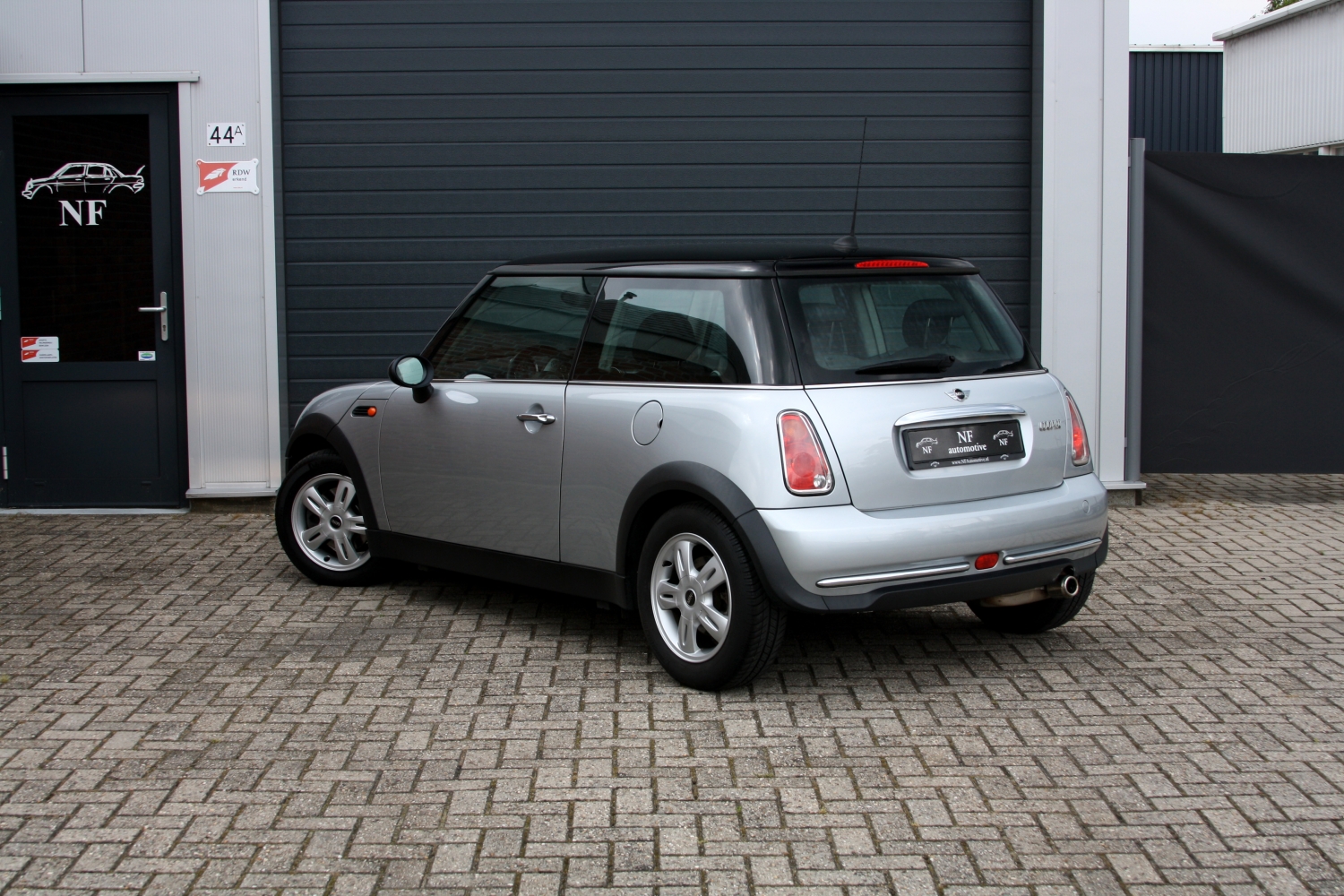 Mini-Cooper-R53-2005-071.JPG