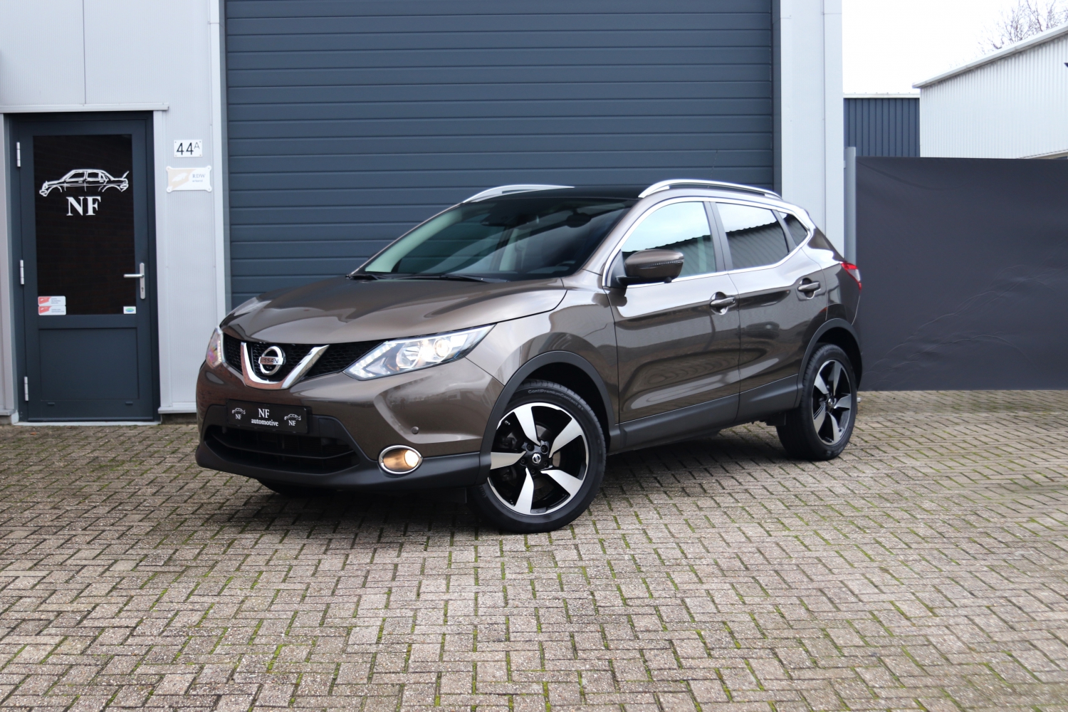 Nissan-Qashqai-12-J11-2014-001.JPG