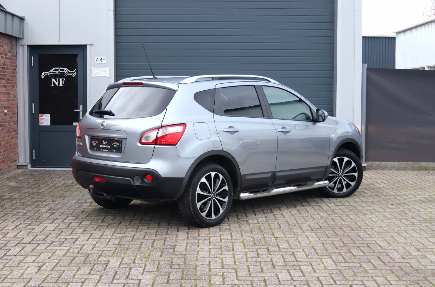 Nissan-Qashqai-16-2012-31TXF6-005.JPG