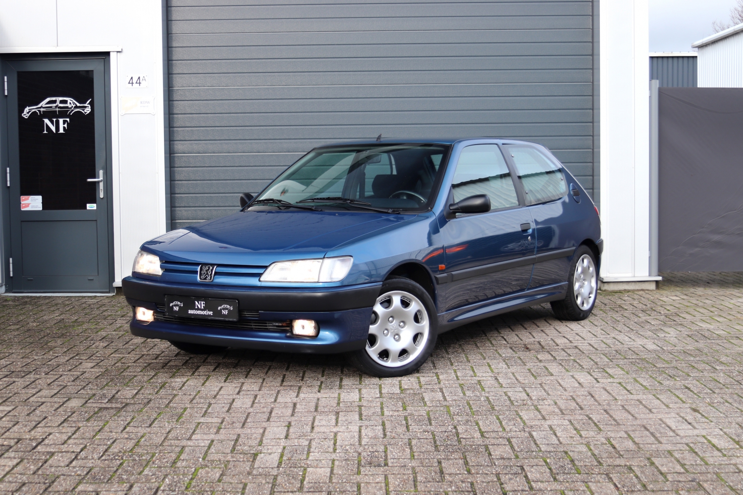 Peugeot-306XSI-1995-LZFZ70-001.jpg