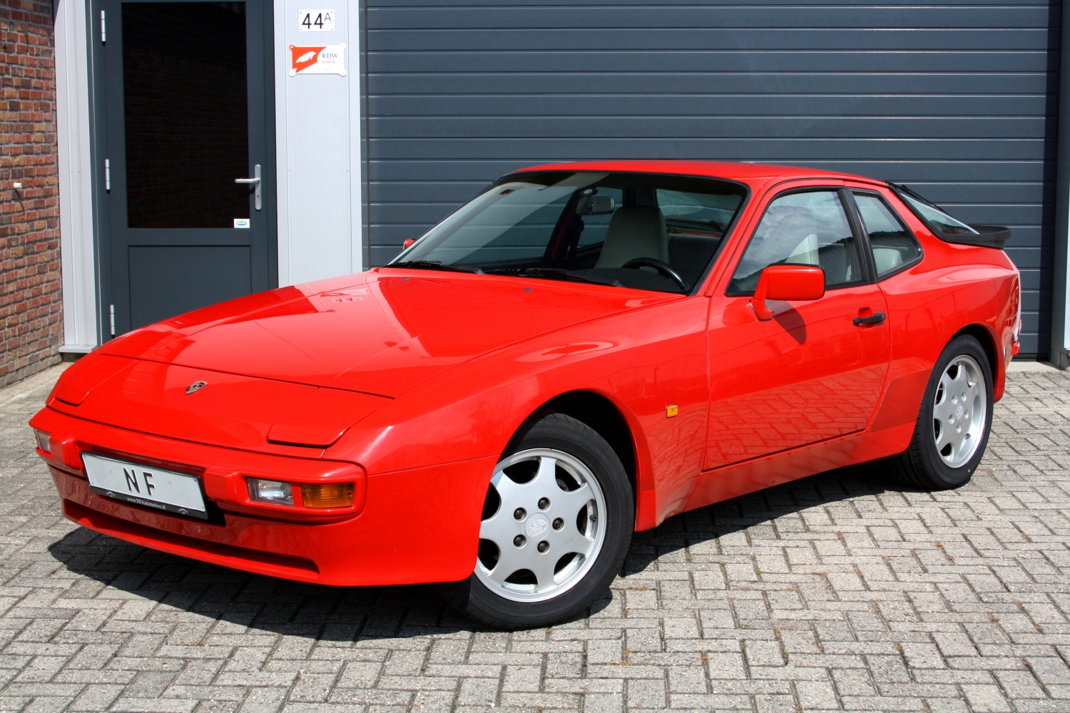 Porsche-944-2,7-047.JPG