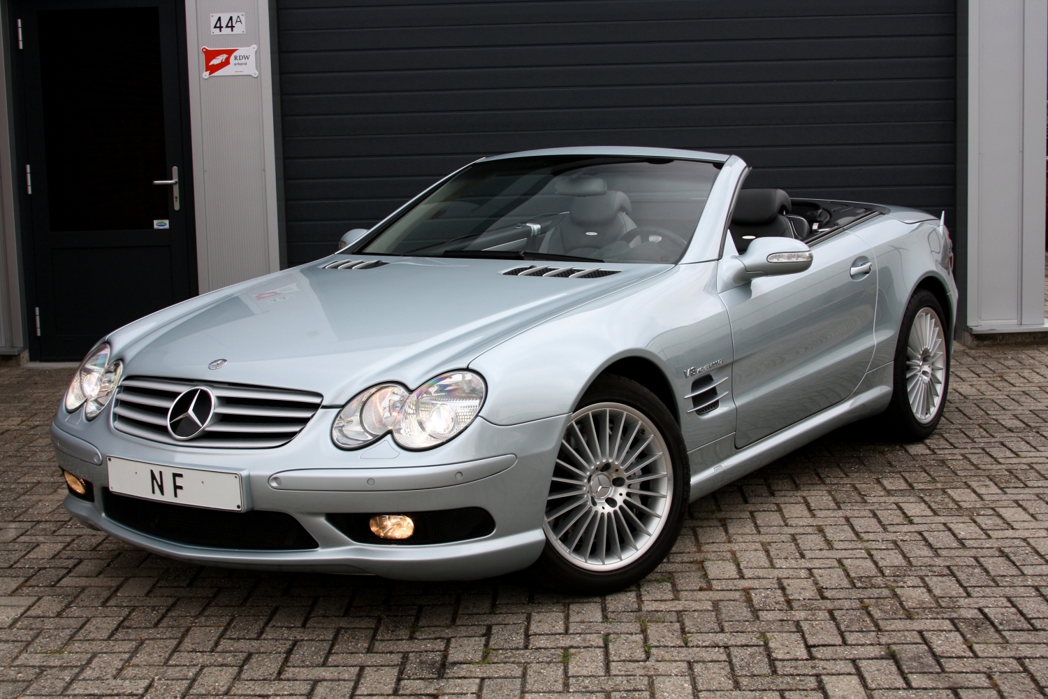 SL55-AMG-021.JPG