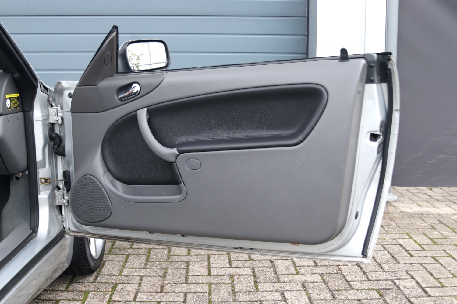 Saab-93-Cabriolet-20T-2003-93LSLD-046.JPG