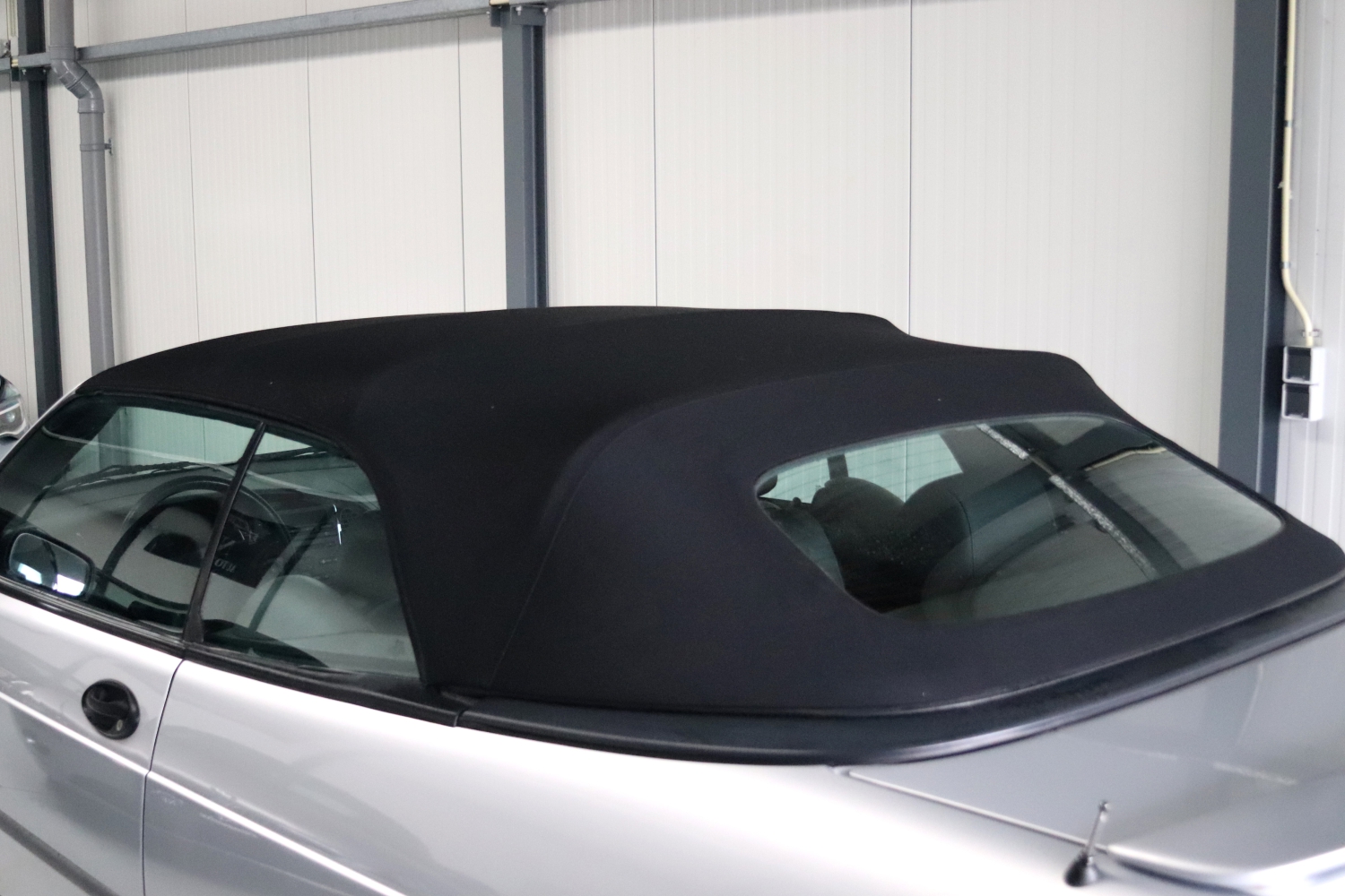 Saab-93-Cabriolet-20T-2003-93LSLD-048.JPG