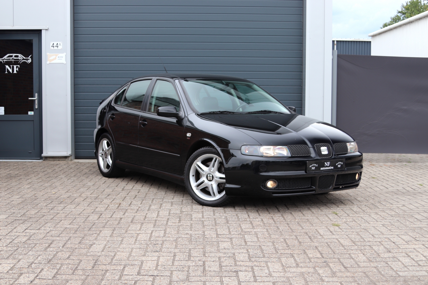 Seat-Leon-Cupra-V6-4X4-38HJFZ-013.JPG