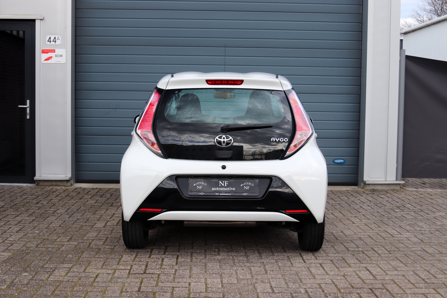 Toyota-Aygo-10VVTi-JT997T-2016-017.JPG