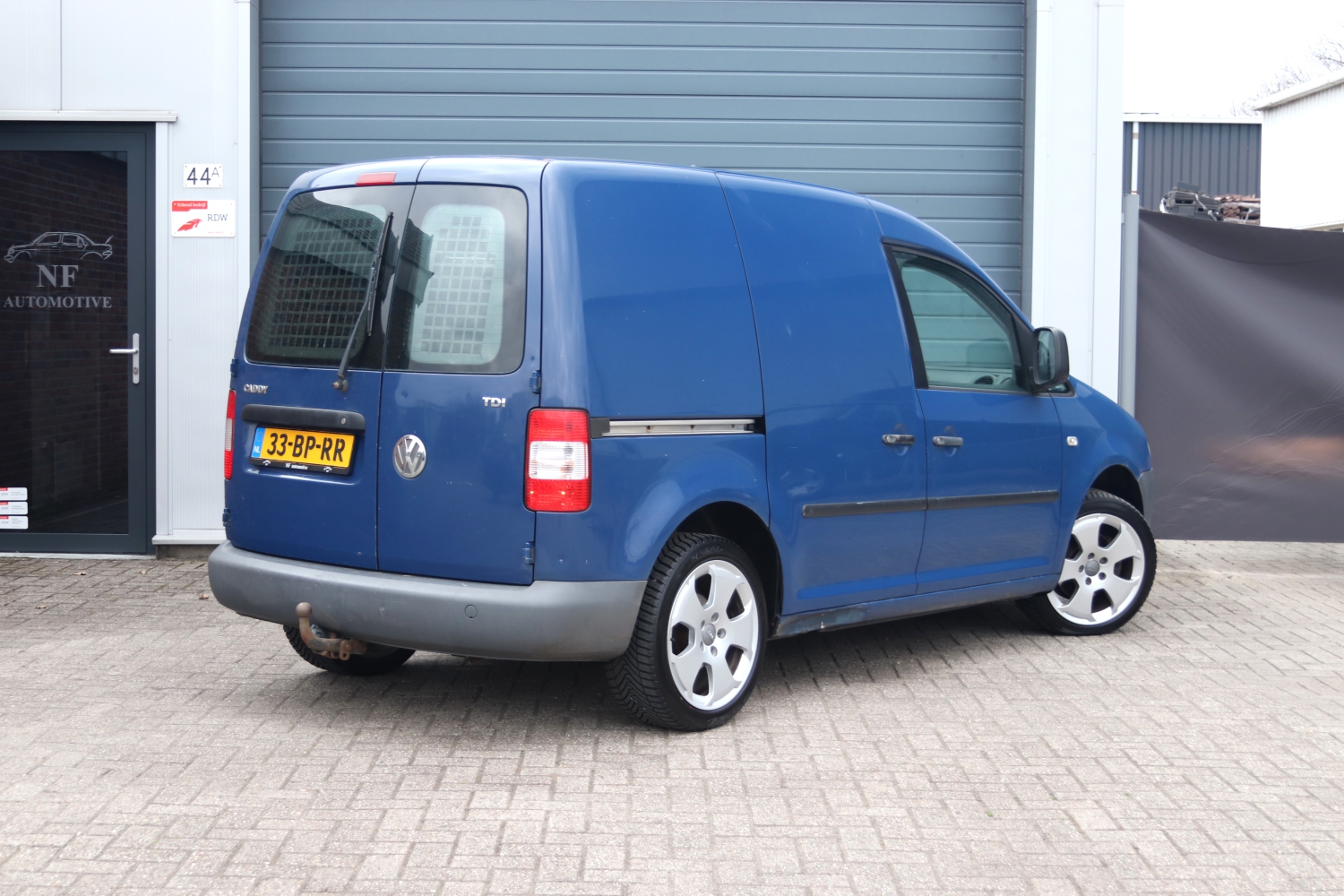 Volkswagen-Caddy-19TDI-2004-33BPRR-005.JPG
