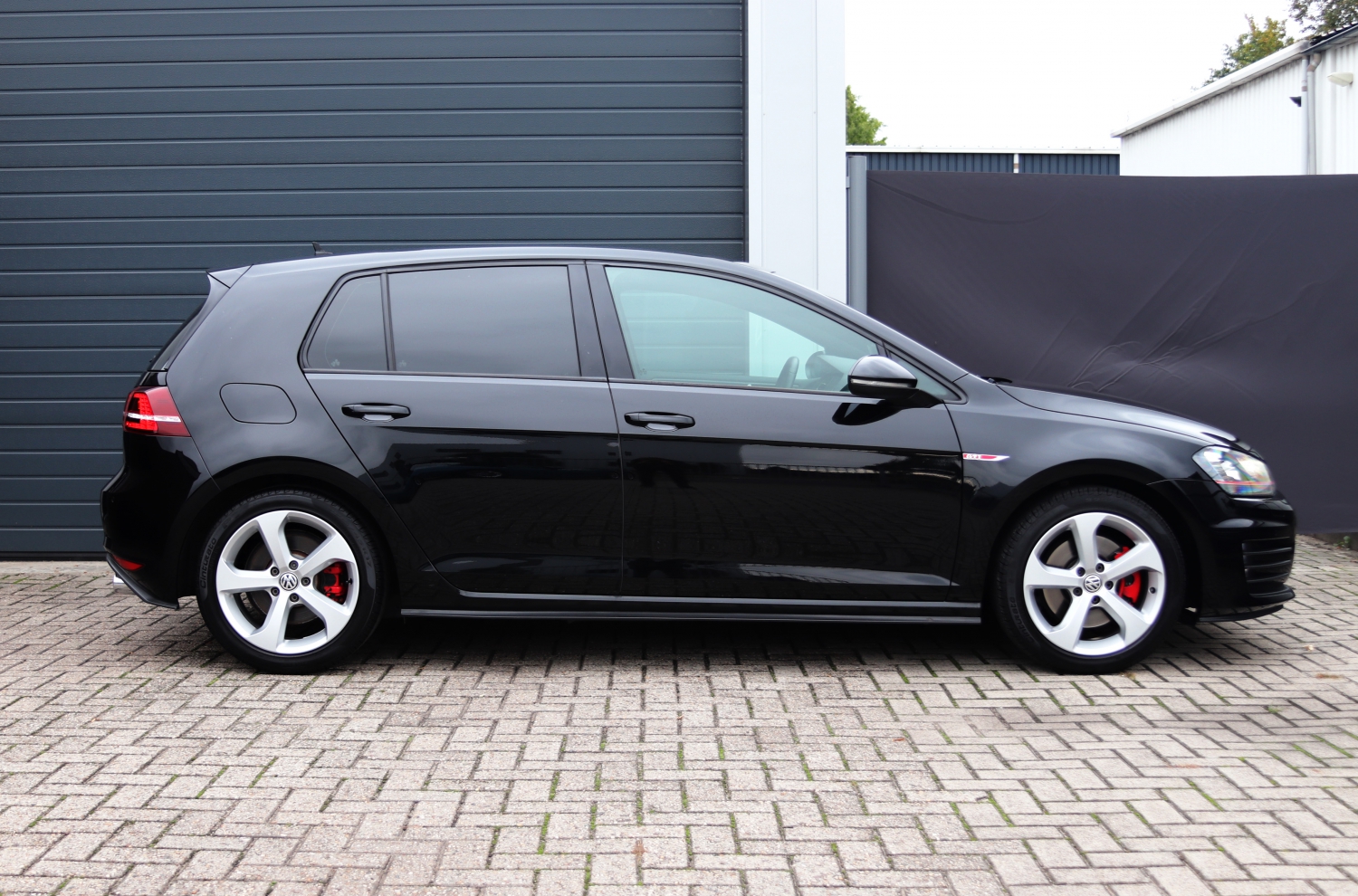 Volkswagen-Golf-7-GTI-2013-2-089.JPG