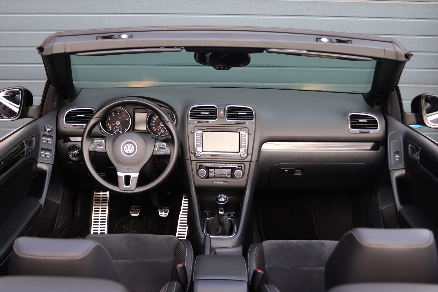 Volkswagen-Golf-Cabriolet-VI-12TSI-2011-63RVG4-021.JPG