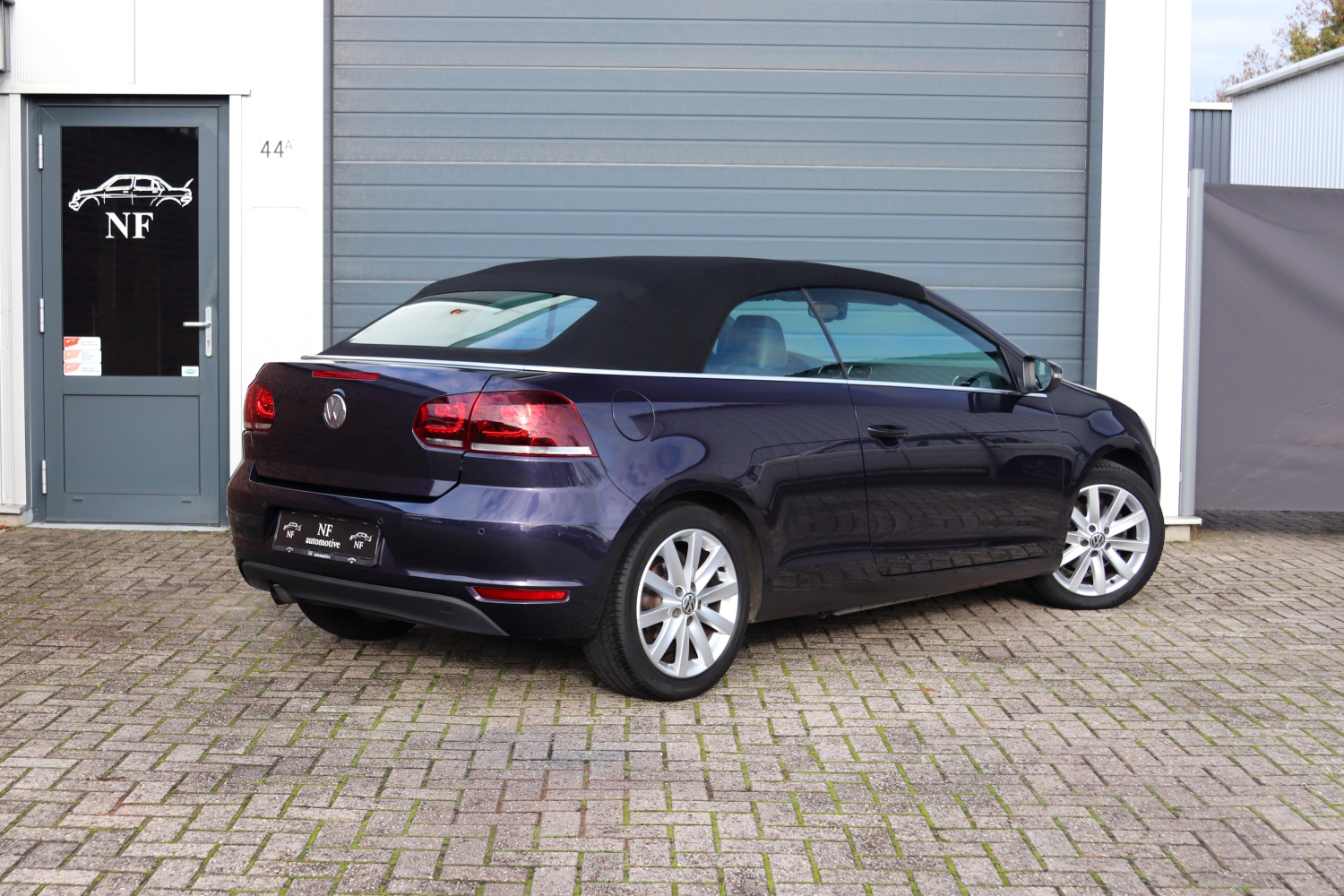 Volkswagen-Golf-Cabriolet-VI-12TSI-2011-63RVG4-059.JPG