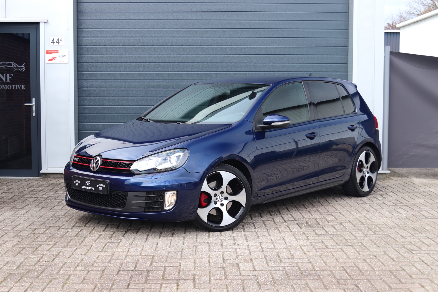 Volkswagen-Golf-VI-GTI-2011-14RJT4-001.JPG