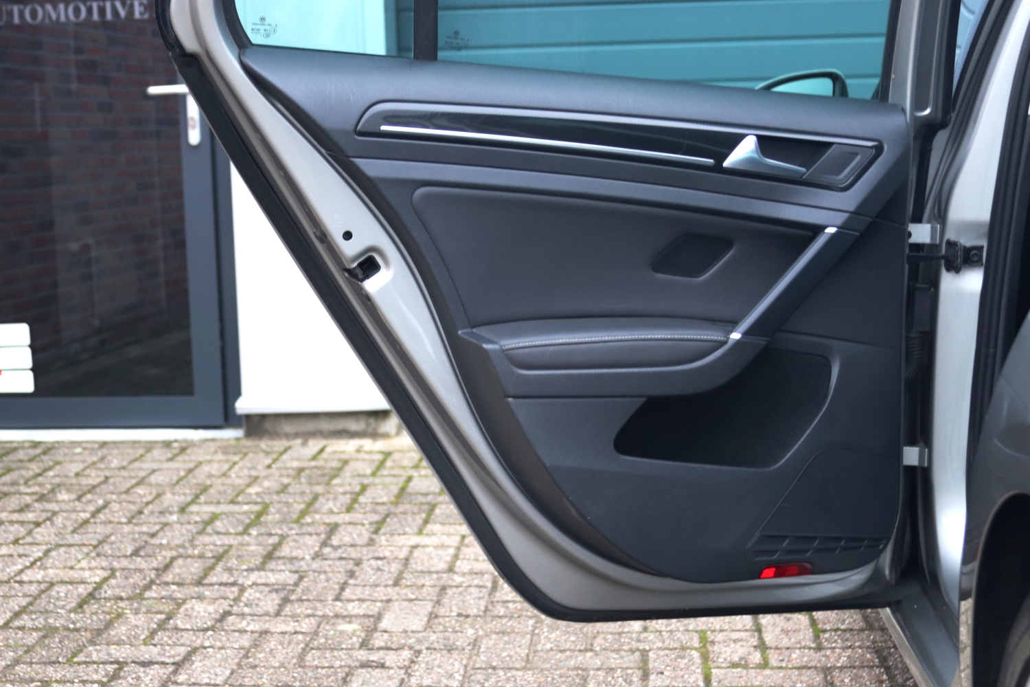 Volkswagen-Golf-VII-14TSI-2013-3SPD76-044.JPG