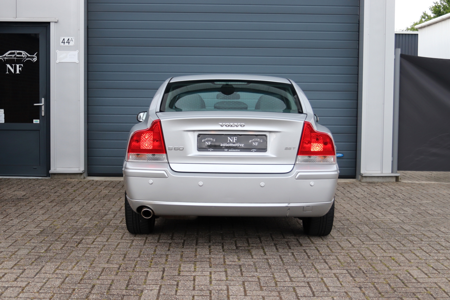 Volvo-S60-25T-2007-N346DB-020.JPG