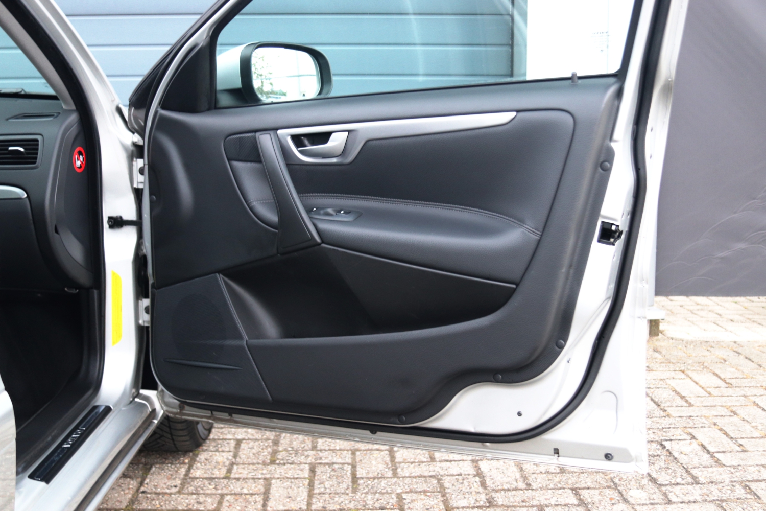 Volvo-S60-25T-2007-N346DB-047.JPG