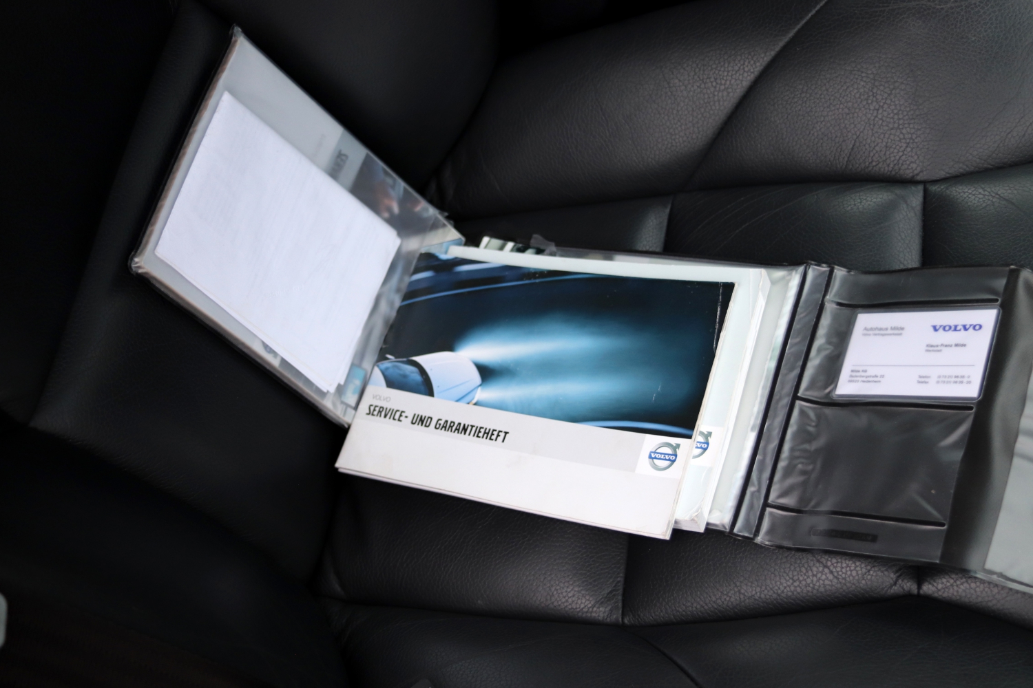 Volvo-S60-25T-2007-N346DB-079.JPG