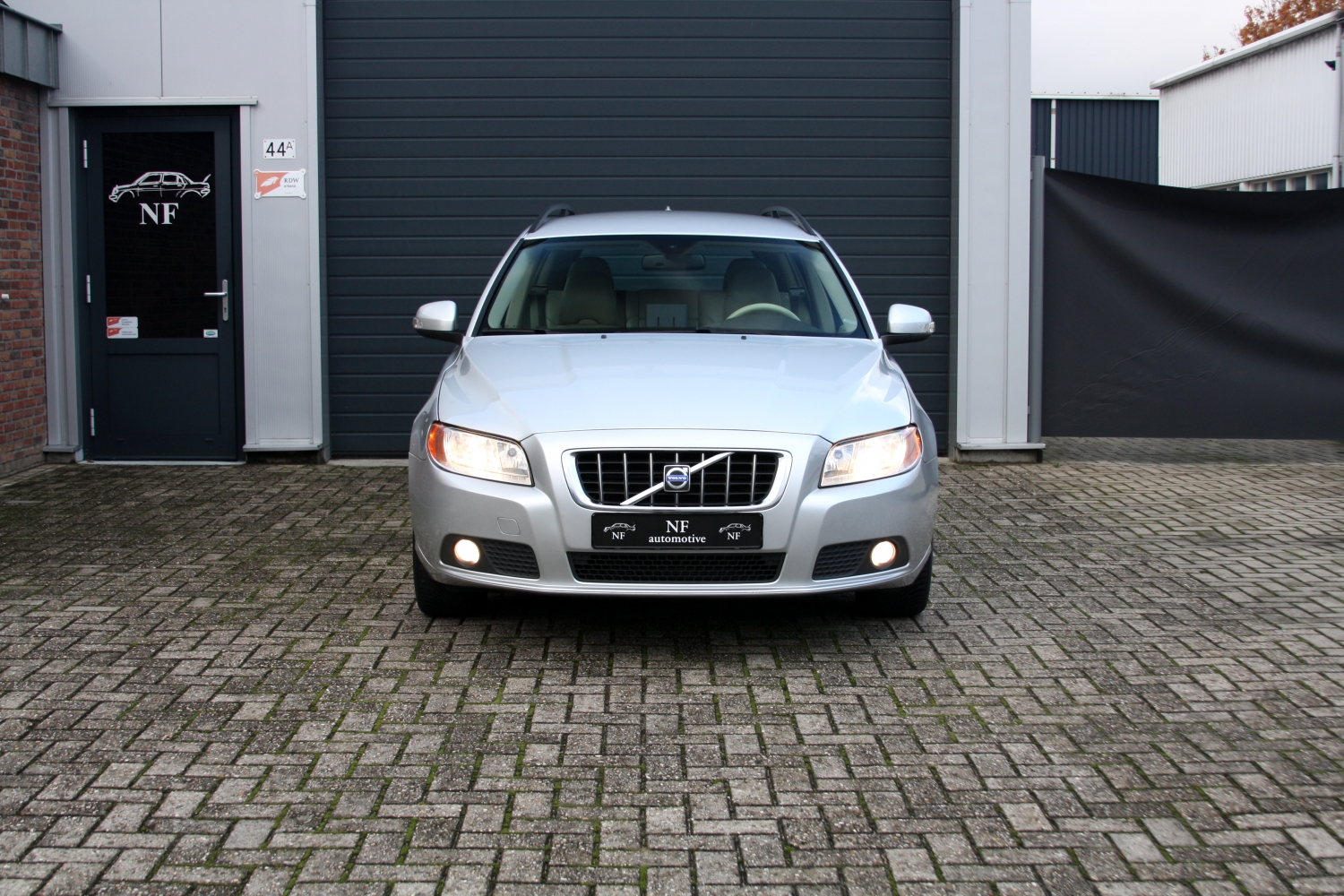 Volvo-V70-2.4D-2008-071.JPG