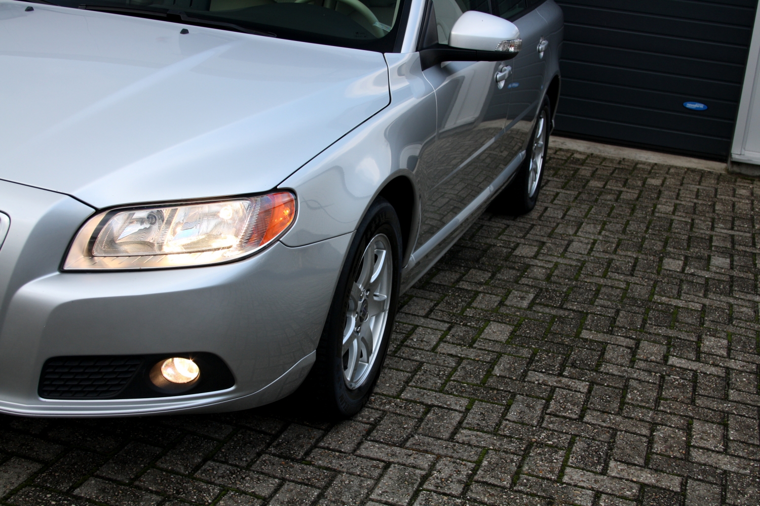 Volvo-V70-2.4D-2008-094.JPG