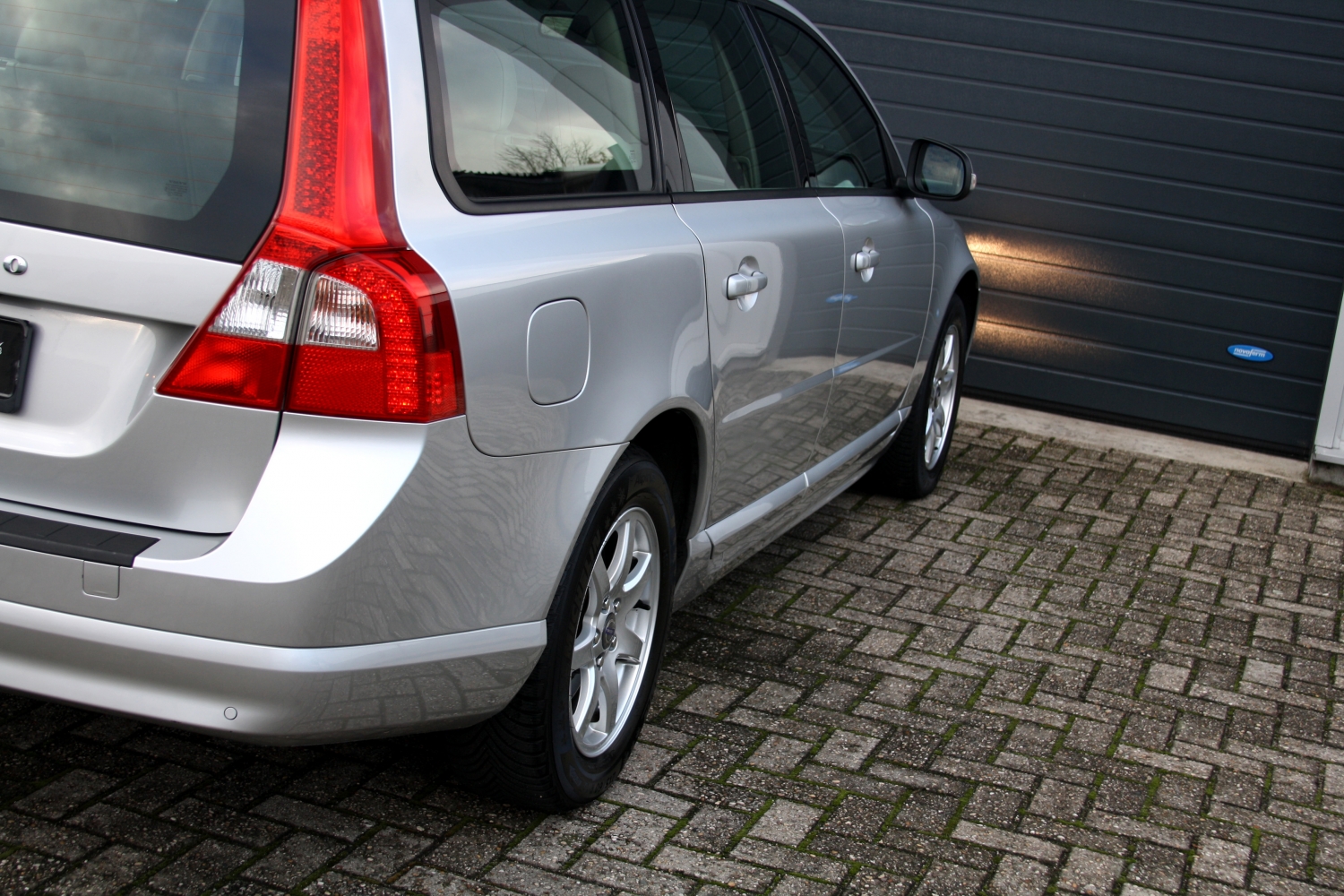 Volvo-V70-2.4D-2008-099.JPG