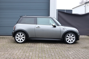 NF Automotive 2024-01-13-MINI-Cooper-S-R53-2003--S241KG-020.JPG