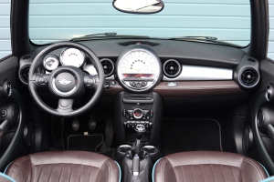 NF Automotive 2025-05-29-MINI-Cabrio-Cooper-R57-2014-0722-007.JPG