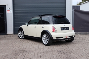 NF Automotive 2025-09-20-MINI-Cooper-S-R53-2006-3KNP37-004.JPG