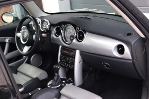 NF Automotive 2025-09-20-MINI-Cooper-S-R53-2006-3KNP37-009.JPG