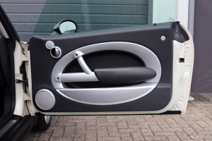 NF Automotive 2025-09-20-MINI-Cooper-S-R53-2006-3KNP37-013.JPG