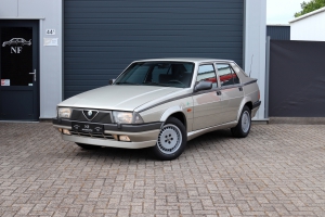 NF Automotive Alfa-Romeo-75-20TS-1987-RY42FV-007.JPG