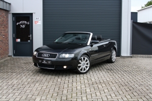 NF Automotive Audi-A4-Cabriolet-3.0-2003-008.JPG