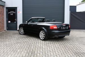 NF Automotive Audi-A4-Cabriolet-3.0-2003-014.JPG
