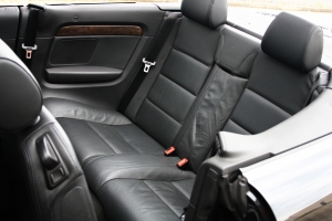 NF Automotive Audi-A4-Cabriolet-3.0-2003-051.JPG