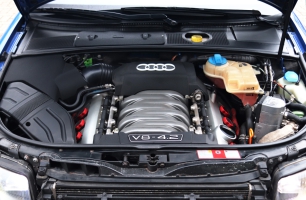 NF Automotive Audi-S4-Avant-B6-2002-RH530V-072.JPG