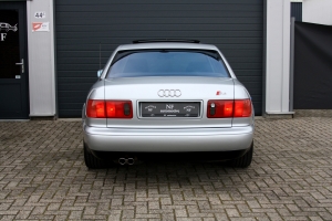 NF Automotive Audi-S8-1997-075.JPG