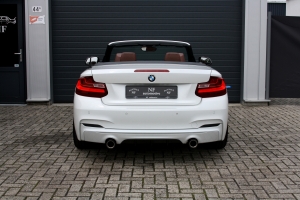 NF Automotive BMW-220i-Cabriolet-F23-2015-035.JPG