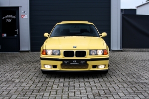 NF Automotive BMW-318is-E36-1992-110.JPG