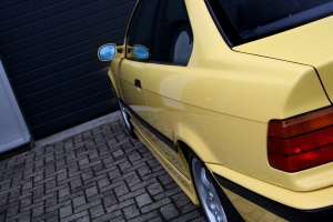NF Automotive BMW-318is-E36-1992-143.JPG