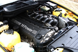 NF Automotive BMW-318is-E36-1992-188.JPG