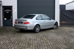 NF Automotive BMW-320CI-E46-2000-017.JPG