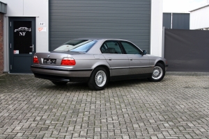NF Automotive BMW-320CI-E46-2000-118.JPG