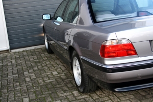 NF Automotive BMW-320CI-E46-2000-128.JPG