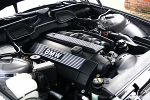 NF Automotive BMW-320CI-E46-2000-197.JPG
