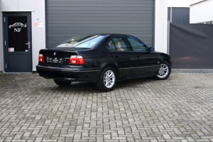 NF Automotive BMW-320CI-E46-2000-247.JPG