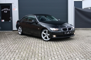 NF Automotive BMW-320D-Coupe-E92-2007-012.JPG