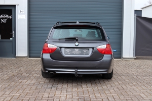 NF Automotive BMW-320i-Touring-E91-2007-96KBD6-021.JPG