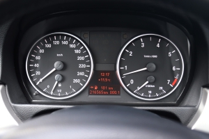 NF Automotive BMW-320i-Touring-E91-2007-96KBD6-035.JPG