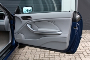 NF Automotive BMW-323CI-E46-1999-061.JPG
